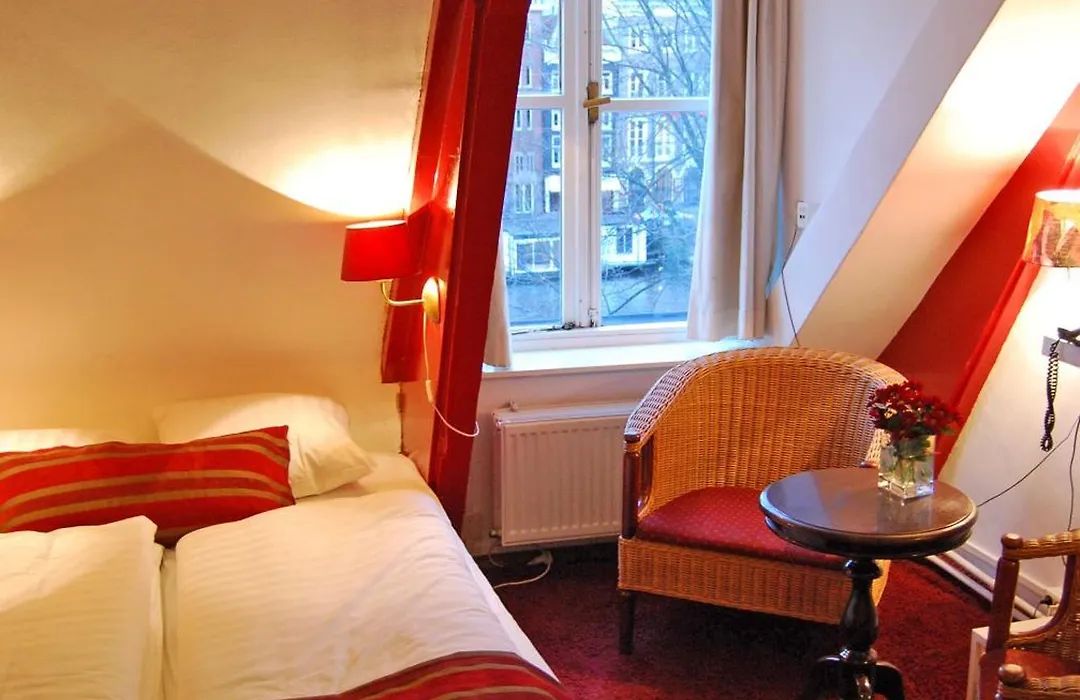 Amsterdam House Hotel-1